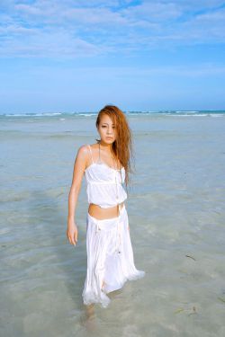 谎言的诱惑吻戏