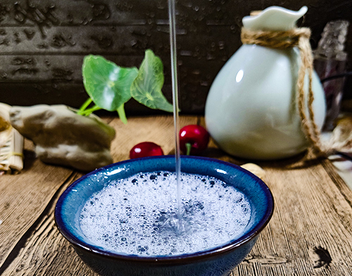 古人上戰(zhàn)場(chǎng)前還要溫酒喝，為何現(xiàn)代人卻很少溫酒喝？